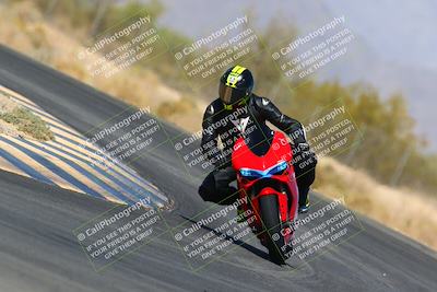 media/Mar-28-2022-Superbike Trackdays (Mon) [[b8603d0f67]]/Open Track Time/Turn 7/